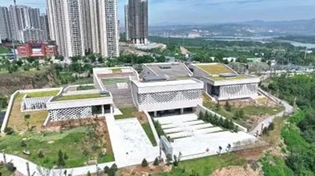 三門峽廟底溝博物館設(shè)計占地94.87畝，建筑面積約19870平方米